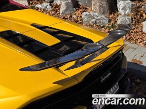 Lamborghini Huracan LP610-2 EVO SPYDER 2022 года из Южной Кореи