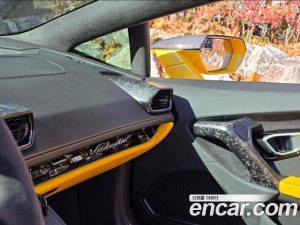Lamborghini Huracan LP610-2 EVO SPYDER 2022 года из Южной Кореи