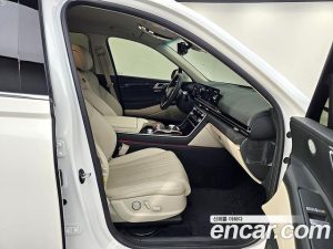 Genesis GV80 2.5T Бензин AWD 2024 года из Южной Кореи