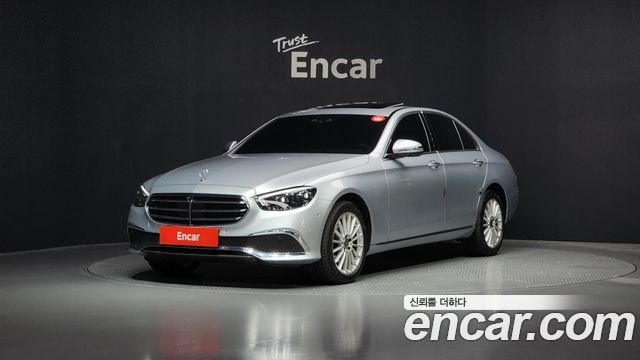 Mercedes-Benz E-Class E220d 4MATIC Exclusive 2023 года из Кореи