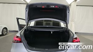 Mercedes-Benz E-Class E220d 4MATIC Exclusive 2023 года из Южной Кореи