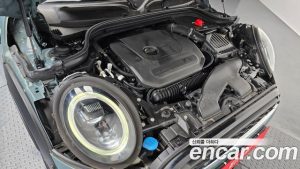 Mini Cooper 5Door MULTITONE Edition 2023 года из Южной Кореи