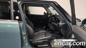 Mini Cooper 5Door MULTITONE Edition 2023 года из Южной Кореи