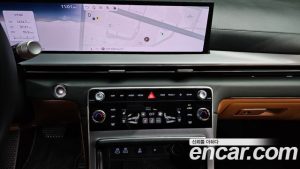 Genesis GV80 2.5T Бензин 2WD 2024 года из Южной Кореи