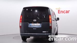 Hyundai Staria Wagon 5 2025 года из Южной Кореи