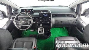Hyundai Staria Wagon 5 2025 года из Южной Кореи