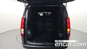 Hyundai Staria Wagon 5 2025 года из Южной Кореи