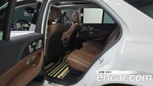 Mercedes-Benz GLE-Class GLE450 4MATIC 2025 года из Южной Кореи