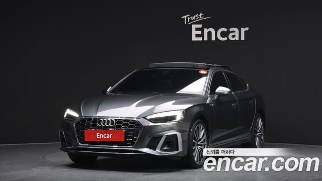 Audi A5 40 TFSI 4WD Premium Sportback 2023 года из Кореи
