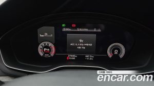 Audi A5 40 TFSI 4WD Premium Sportback 2023 года из Южной Кореи