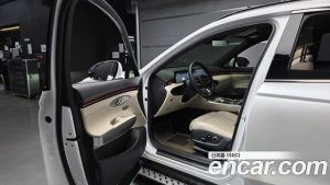 Genesis GV70 2.5T Бензин 2WD 2025 года из Южной Кореи