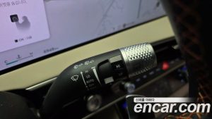 Genesis GV70 2.5T Бензин 2WD 2025 года из Южной Кореи