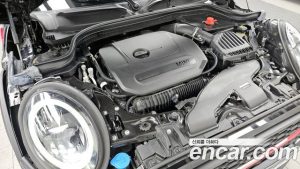 Mini Cooper JCW Pat Moss Edition 2023 года из Южной Кореи