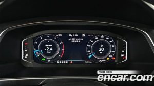 Volkswagen Tiguan 2.0 TSI Prestige 2023 года из Южной Кореи