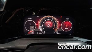 Volkswagen Golf 2.0 GTI 2024 года из Южной Кореи