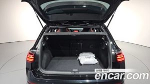 Volkswagen Golf 2.0 GTI 2024 года из Южной Кореи