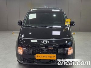Hyundai Staria L3.5 Tourer 11-Seater 2025 года из Южной Кореи