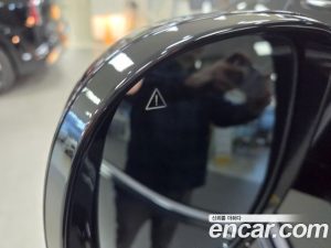 Hyundai Staria L3.5 Tourer 11-Seater 2025 года из Южной Кореи