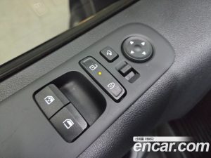 Hyundai Staria L3.5 Tourer 11-Seater 2025 года из Южной Кореи