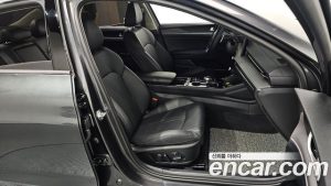 Kia K5 1.6 Turbo 2024 года из Южной Кореи