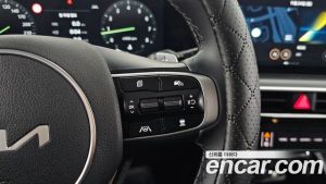 Kia K5 1.6 Turbo 2024 года из Южной Кореи
