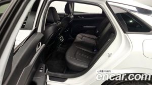 Kia K5 Prestige 2024 года из Южной Кореи