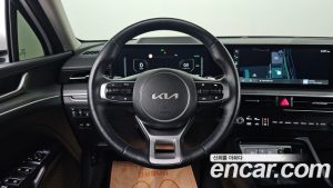 Kia K5 Prestige 2024 года из Южной Кореи