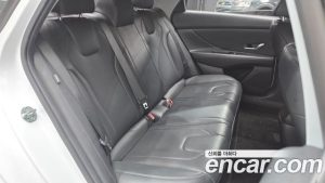 Hyundai AVANTE 1.6 2024 года из Южной Кореи