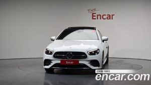 Mercedes-Benz E-Class E300d 4MATIC Coupe 2023 года из Южной Кореи
