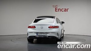 Mercedes-Benz E-Class E300d 4MATIC Coupe 2023 года из Южной Кореи