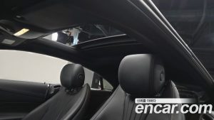 Mercedes-Benz E-Class E300d 4MATIC Coupe 2023 года из Южной Кореи