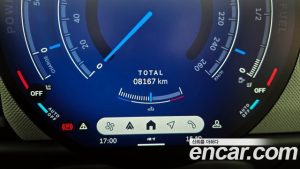 Mini Cooper Convertible Favoured 2025 года из Южной Кореи