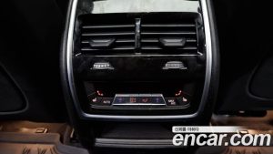 BMW X6 xDrive40d M Sport Online Exclusive 2025 года из Южной Кореи