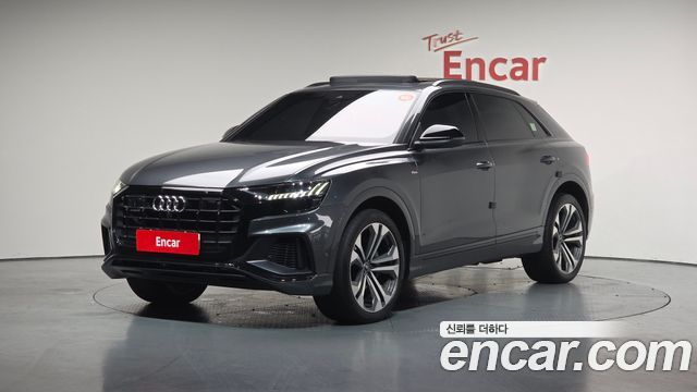 Audi Q8 55 TFSI 4WD Premium 2023 года из Кореи