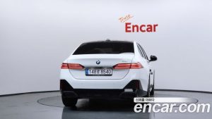 BMW 5-Series 520i M Sport 2025 года из Южной Кореи