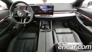BMW 5-Series 520i M Sport 2025 года из Южной Кореи