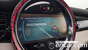 Mini Cooper CLASSIC 2023 года из Южной Кореи