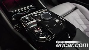 BMW 5-Series 520i M Sport 2024 года из Южной Кореи