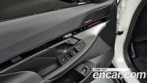 BMW 5-Series 520i M Sport 2024 года из Южной Кореи
