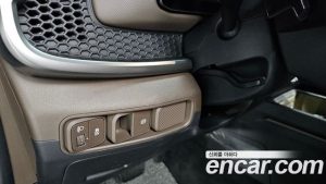 Kia Tasman 2.5T Бензин 4WD 2026 года из Южной Кореи
