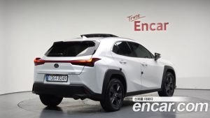 Lexus UX 2.0 2WD 2024 года из Южной Кореи