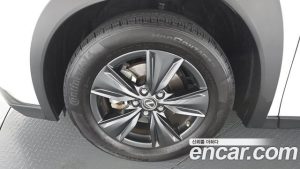 Lexus UX 2.0 2WD 2024 года из Южной Кореи