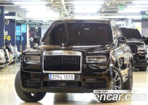Rolls-Royce Cullinan 6.7 V12 2024 года из Южной Кореи