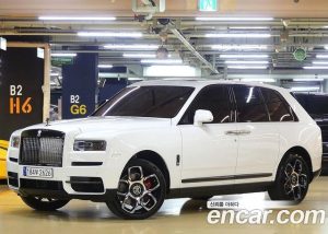 Rolls-Royce Cullinan 6.7 V12 Black Badge 2023 года из Южной Кореи
