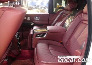 Rolls-Royce Cullinan 6.7 V12 Black Badge 2023 года из Южной Кореи