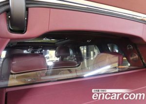 Rolls-Royce Cullinan 6.7 V12 Black Badge 2023 года из Южной Кореи