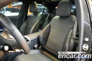 Mercedes-Benz C-Class C200 Avantgarde 2025 года из Южной Кореи