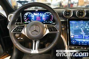 Mercedes-Benz C-Class C200 Avantgarde 2025 года из Южной Кореи