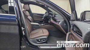 BMW 5-Series 530i M Sport 2023 года из Южной Кореи