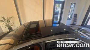 Mercedes-Benz C-Class C200 Avantgarde 2025 года из Южной Кореи